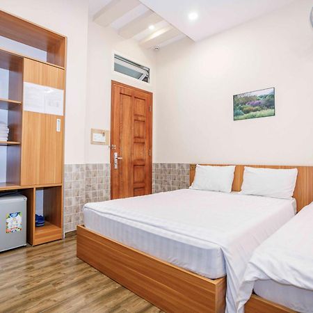 Thanh Anh 2 Hotel - Gan Cho Dem Đà Lạt Exterior foto
