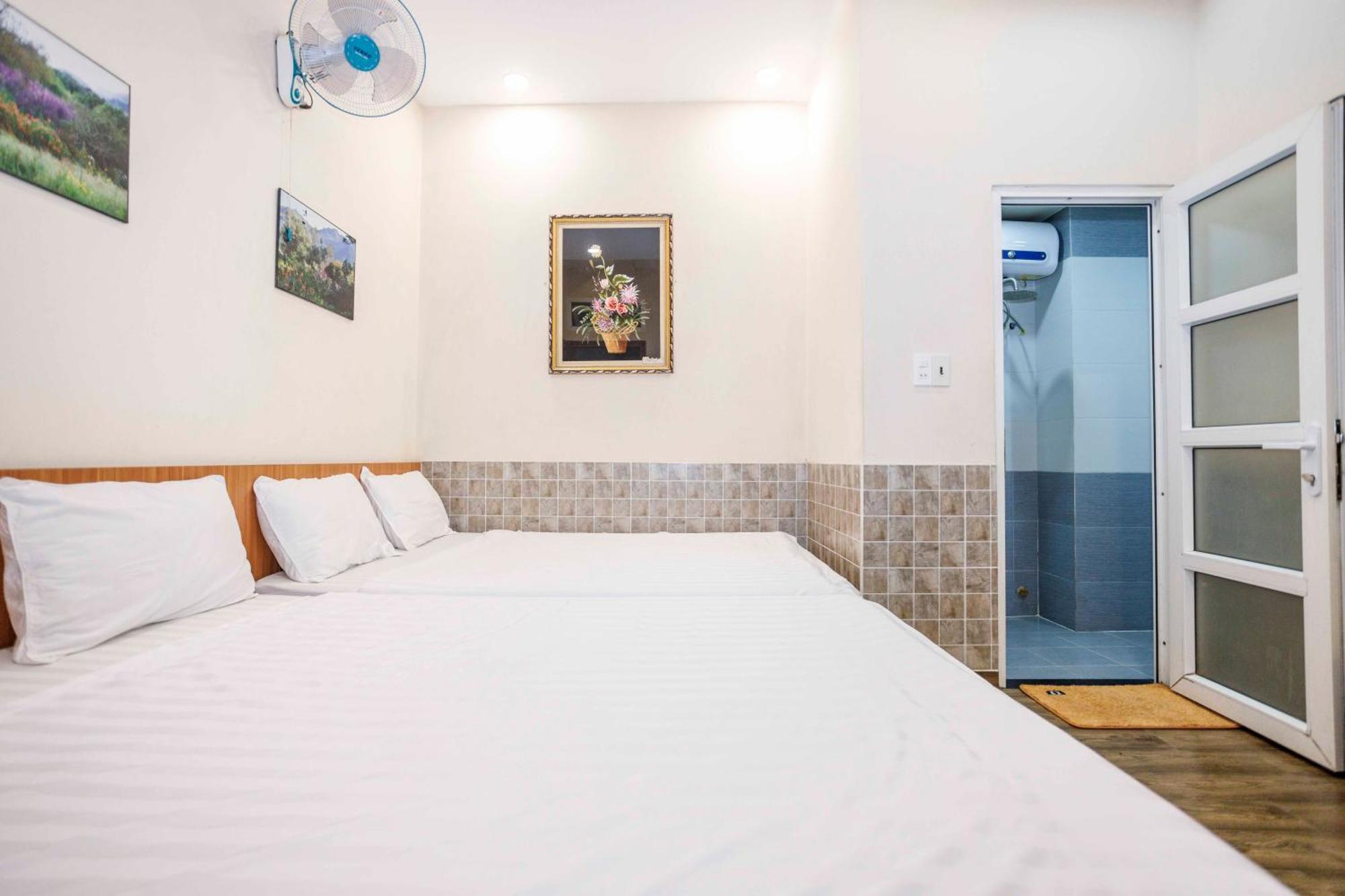 Thanh Anh 2 Hotel - Gan Cho Dem Đà Lạt Exterior foto