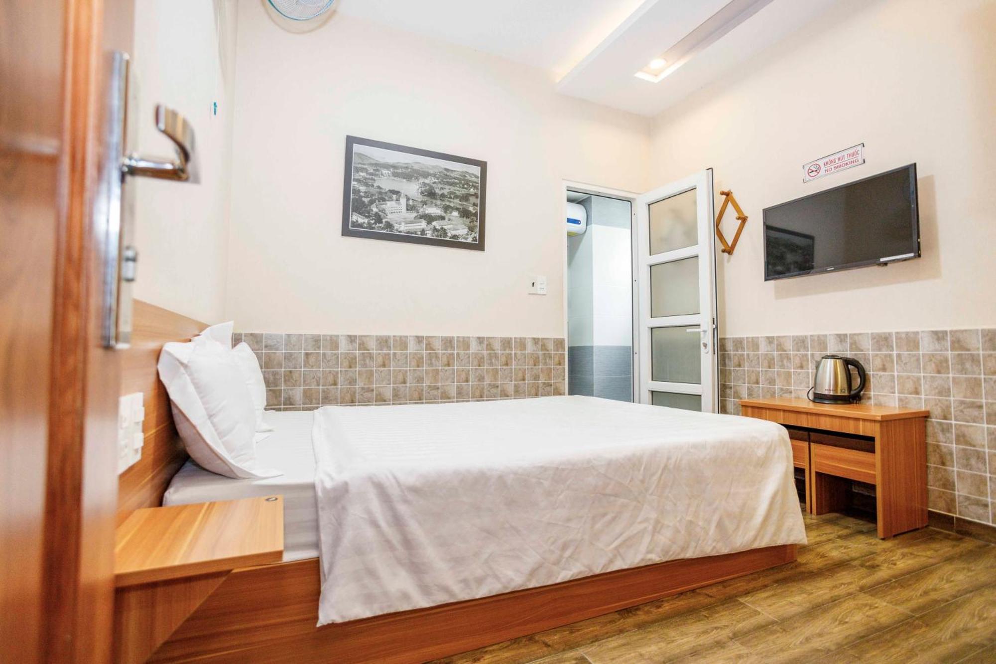 Thanh Anh 2 Hotel - Gan Cho Dem Đà Lạt Exterior foto