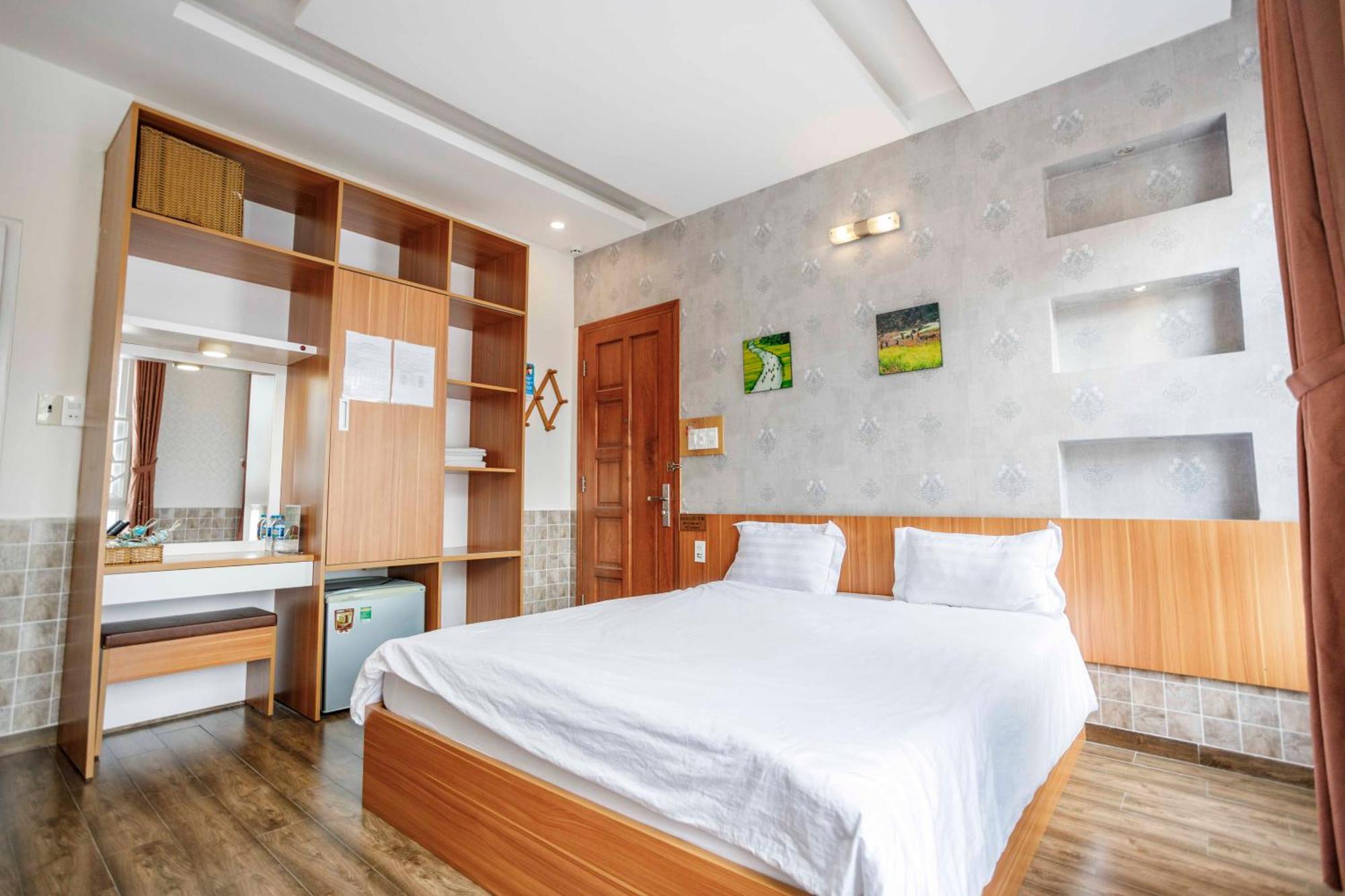 Thanh Anh 2 Hotel - Gan Cho Dem Đà Lạt Exterior foto