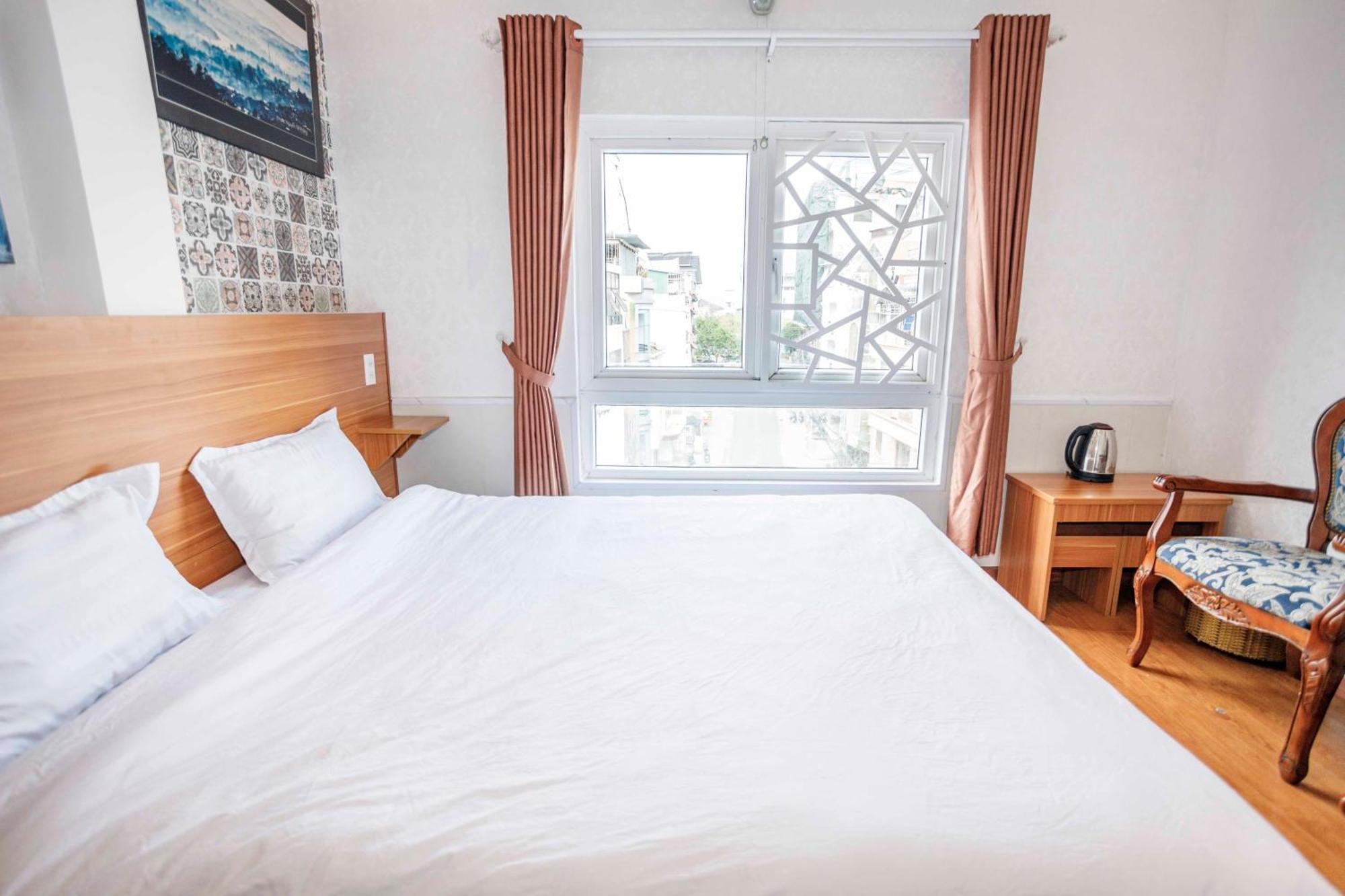 Thanh Anh 2 Hotel - Gan Cho Dem Đà Lạt Exterior foto
